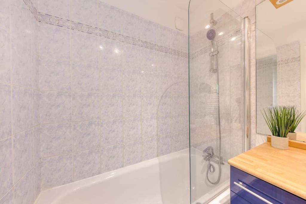 Apartamento La Pepite Bleue De Nanterre Exterior foto